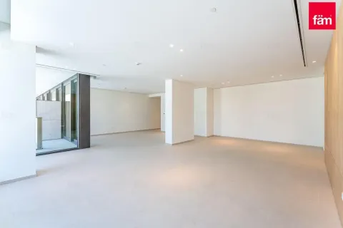Apartment de 4 dormitorios en Dubai, UAE No. 216269 2