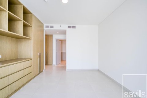 Appartement de 3 chambres à EMAAR Beachfront, UAE No. 214016 3