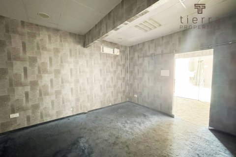 501.7m² Warehouse in Al Quoz, UAE No. 38886 6
