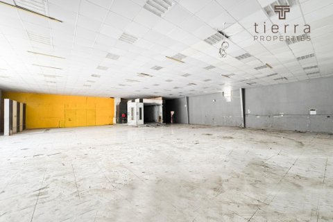 501.7m² Warehouse in Al Quoz, UAE No. 38886 4
