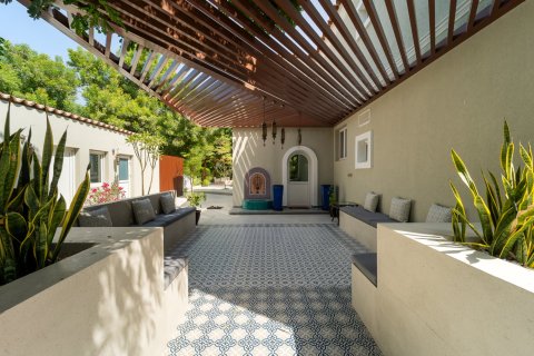 Villa de 5 chambres à Dubai Investment Park, UAE No. 224621 23