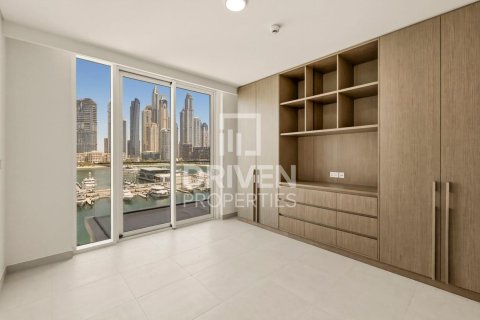 3 غرف نوم شقة في EMAAR Beachfront, الإمارات العربية المتحدة رقم 215011 15