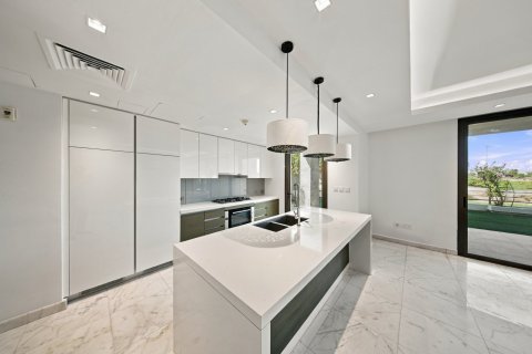 Villa de 4 dormitorios en Yas Island, UAE No. 223491 20