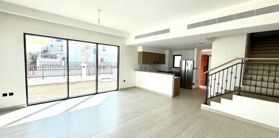 Townhouse de 4 dormitorios en Dubai, UAE No. 160910