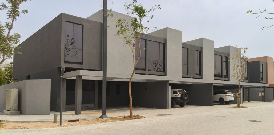 4 غرف نوم تاون هاوس في Tilal City, الإمارات العربية المتحدة رقم 204806
