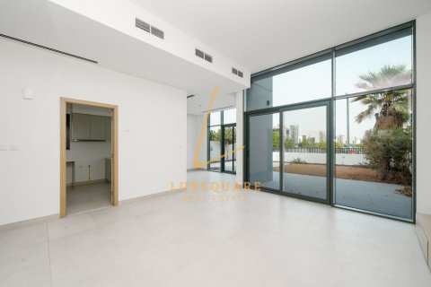 4 bedrooms Villa in Al Furjan, UAE No. 203220 3