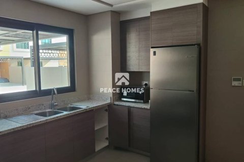 3 bedrooms Townhouse in Al Rahmaniya, UAE No. 11287 7