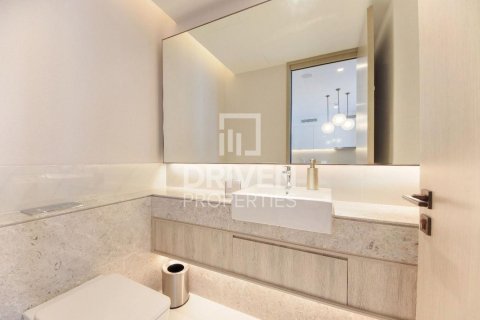 1 bedroom Apartment in Address Harbour Point, UAE No. 218423 12