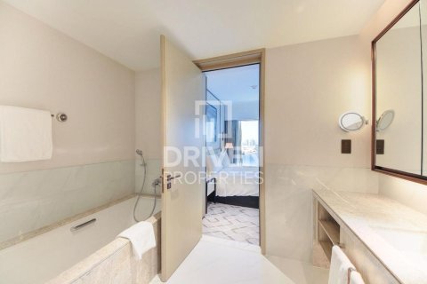 1 bedroom Apartment in Address Harbour Point, UAE No. 218423 13