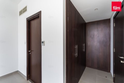 3 bedrooms Townhouse in Dubai, UAE No. 216220 8