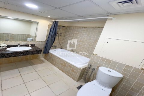 Apartment de 2 dormitorios en Shams, UAE No. 78650 8