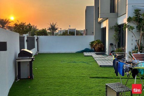 4 bedrooms Villa in Dubai, UAE No. 216014 21