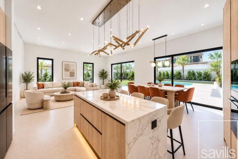 Villa de 3 dormitorios en Jumeirah Village Triangle, UAE No. 217339 13