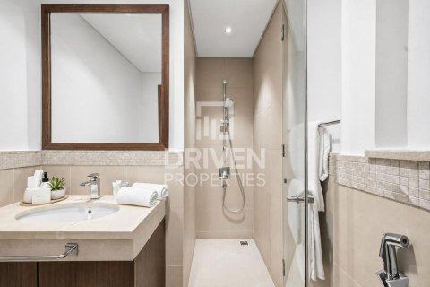 Apartment de 3 dormitorios en Burj Vista, UAE No. 217695 26