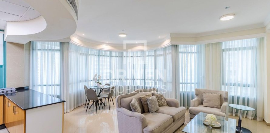 2 bedrooms Apartment in Marina Crown, UAE No. 211396
