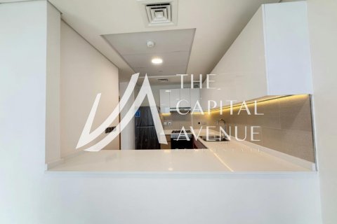 2 bedrooms Apartment in Al Reem Island, UAE No. 221781 6
