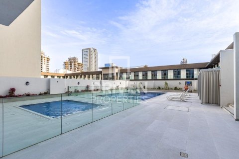 Apartment de 2 dormitorios en District 11, UAE No. 226134 15