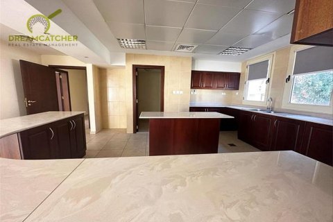5 غرفة نوم  فيلا في Al Hamra Village, الإمارات العربية المتحدة رقم 34197 12