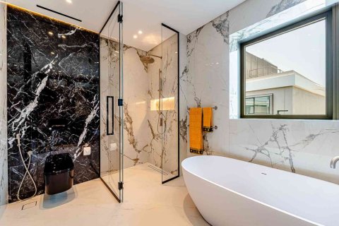 3 bedrooms Apartment in Dubai, UAE No. 217187 6