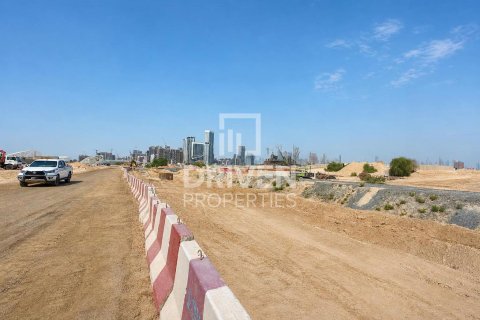 Land de 2091.9m² en Dubai, UAE No. 221090 10