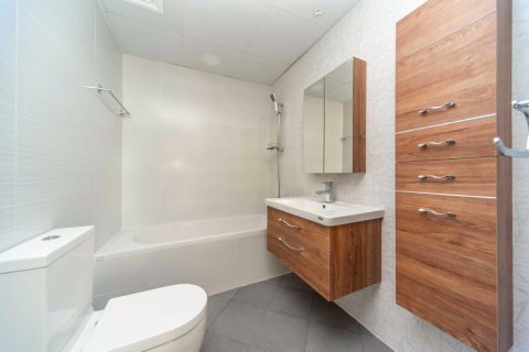 Apartment de 3 dormitorios en Glitz, UAE No. 202308 12
