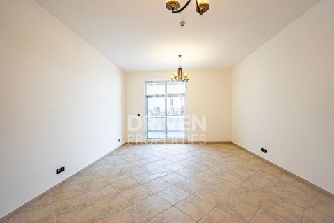 Apartment de 3 dormitorios en Motor City, UAE No. 218280 6