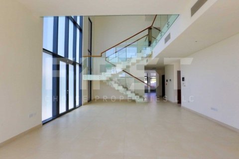 Villa de 4 dormitorios en  Yas Island, UAE No. 12808 5