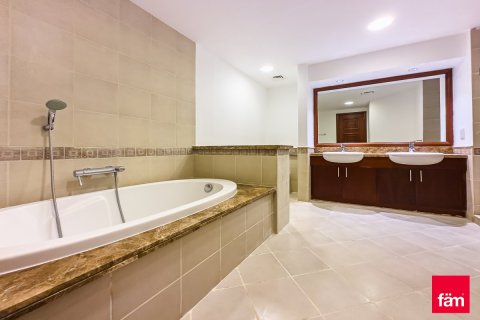 2 غرف نوم شقة في نخلة جميرا, الإمارات العربية المتحدة رقم 223698 23