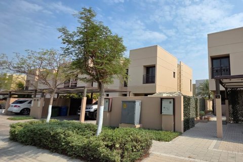 Townhouse de 3 chambres à Muwaileh Commercial, UAE No. 215289 24