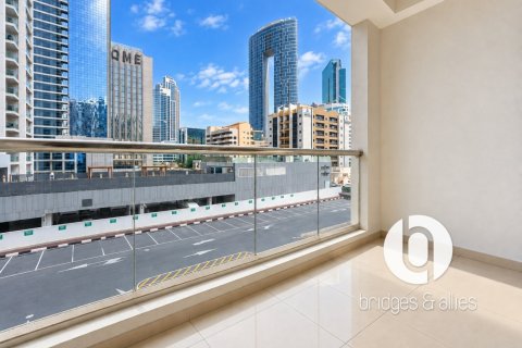 Квартира студия в Дубай Марина, ОАЭ №216573 11