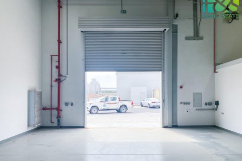Склад 400м² в RAK FTZ, ОАЭ №23585 7
