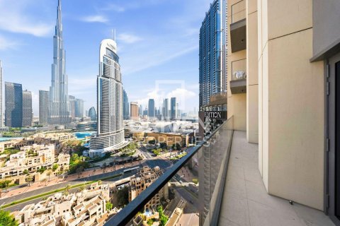 2 bedrooms Apartment in Burj Royale, UAE No. 212370 17