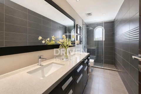 4 غرف نوم فيلا في Garden Homes, الإمارات العربية المتحدة رقم 214509 19