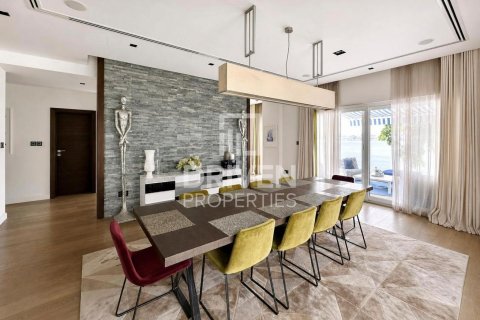 4 غرف نوم فيلا في Garden Homes, الإمارات العربية المتحدة رقم 214509 18