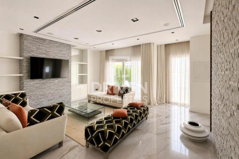 4 غرف نوم فيلا في Garden Homes, الإمارات العربية المتحدة رقم 214509