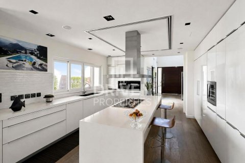 4 غرف نوم فيلا في Garden Homes, الإمارات العربية المتحدة رقم 214509 14