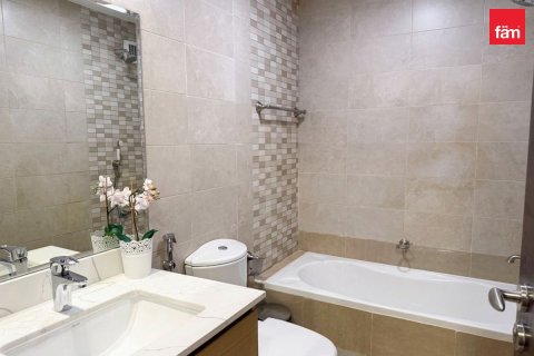 Appartement de 2 chambres à Dubai, UAE No. 221870 11