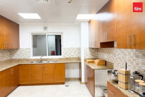 Appartement de 2 chambres à Dubai, UAE No. 221870 6