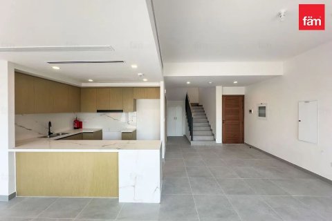 3 bedrooms Villa in Dubai, UAE No. 213477 3