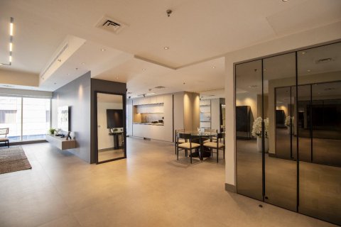 2 bedrooms Apartment in Emirates Crown, UAE No. 213069 20