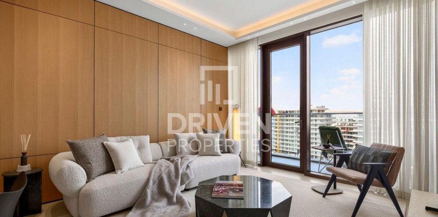 2 bedrooms Apartment in Al Wasl, UAE No. 211378