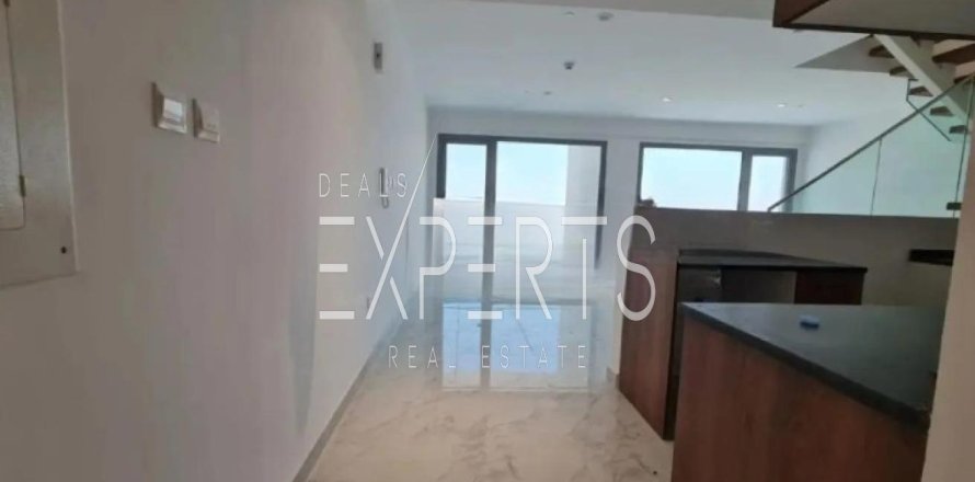 Apartment de 3 dormitorios en Oasis Residences, UAE No. 224052