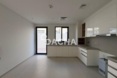 5 bedrooms Villa in Jebel Ali, UAE No. 167690 9