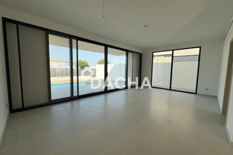 5 bedrooms Villa in Jebel Ali, UAE No. 167690 4