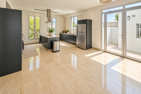Villa de 4 dormitorios en Al Quoz, UAE No. 221679 12