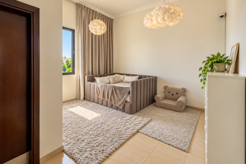 Villa de 4 dormitorios en Al Quoz, UAE No. 221679 14