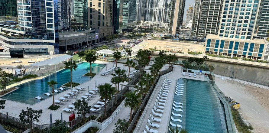 1 bedroom Apartment in Business Bay, UAE No. 216131