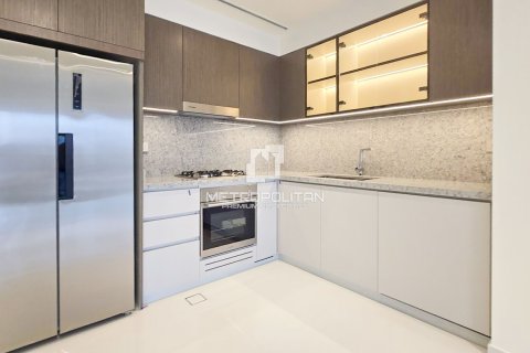 Appartement de 2 chambres à EMAAR Beachfront, UAE No. 77426 7