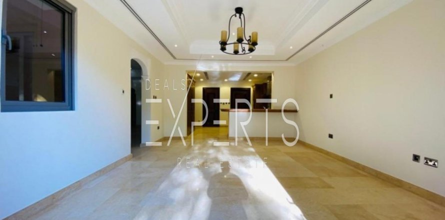 Townhouse de 3 dormitorios en  Saadiyat Island, UAE No. 224272