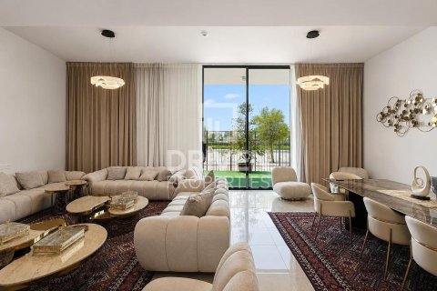 Villa de 4 dormitorios en District One, UAE No. 222940 3